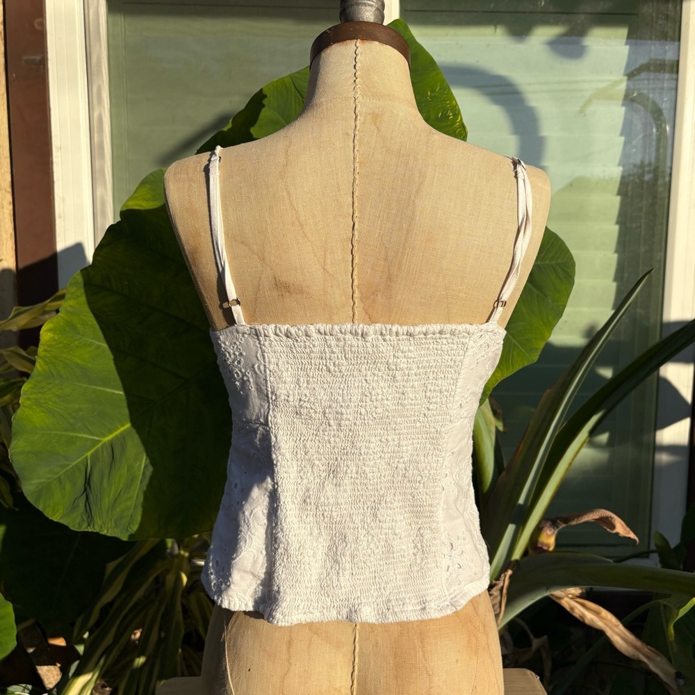 Eyelet tank 🌿 - Picture 5 of 8
